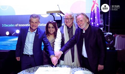 Deakin University 30 Yrs